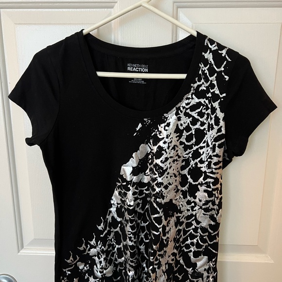 Kenneth Cole T Shirt - Picture 2 of 4